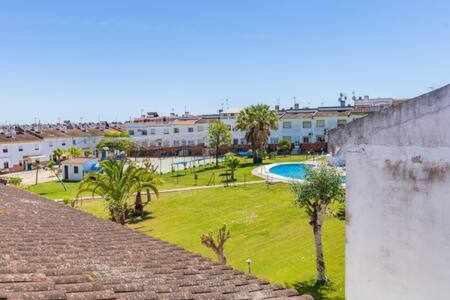 הוילה אלחרקה Casa Grande Piscina Y Garaje מראה חיצוני תמונה